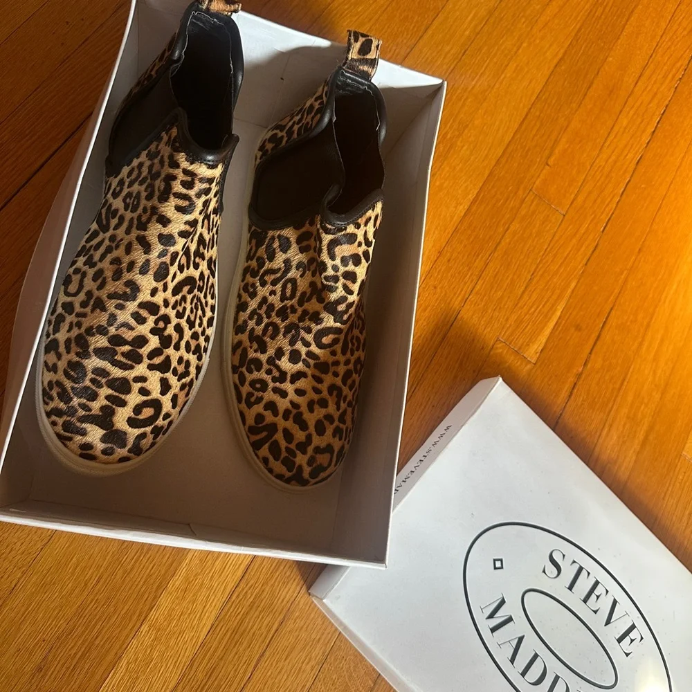 Steve Madden Elvinn Hightops in Leopard Calf-Skin, Size 9.5, NIB